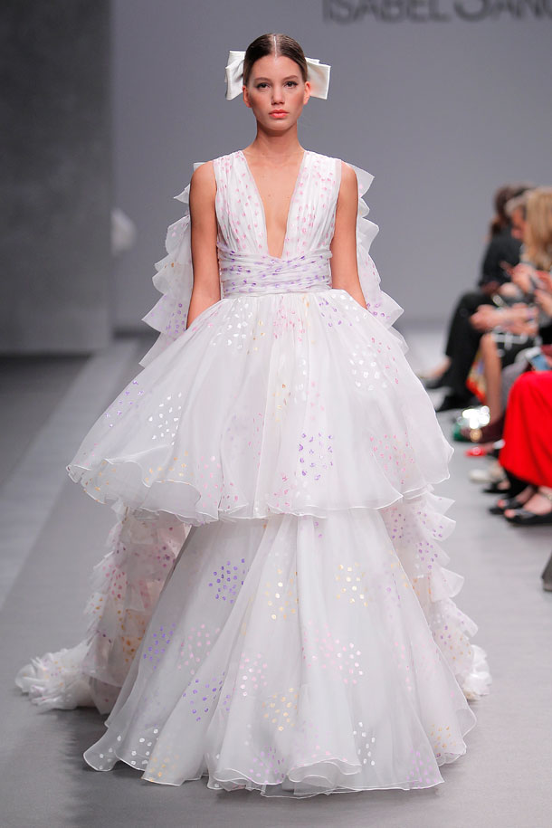 ilovebrides.pt Isabel Sanchis Coleção 2020 Vestidos de Noiva